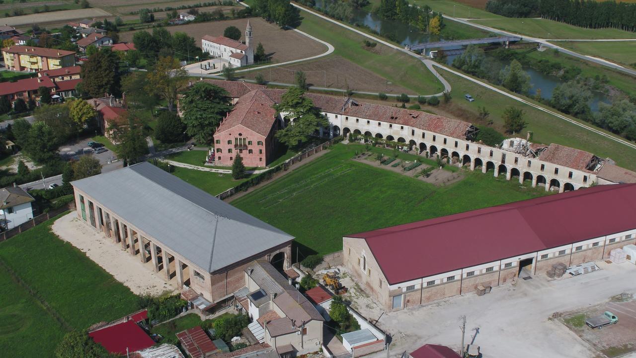 Hotel La Corte Correzzola Rom bilde