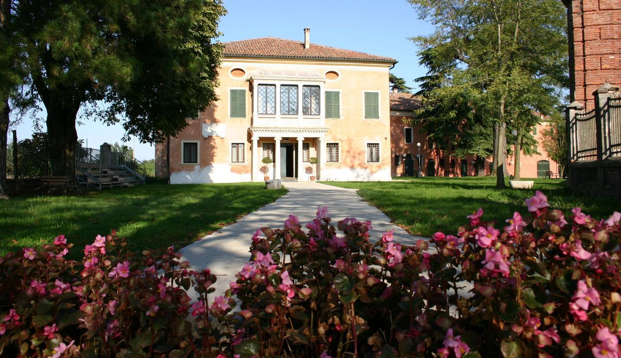 Hotel La Corte Correzzola Rom bilde
